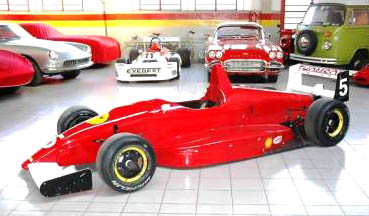 1993 Dallara Formula 3 1.jpg
